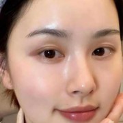 孕期皮肤变干（晚上抹面膜，抹后是透明的，变干，皮肤看上去褶褶的，还做了别的动作吃东西之类的，皮肤有点皱纹了，怎么办）