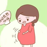 孕期肚脐疼（孕妇胎动引起肚脐疼是怎么回事）