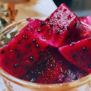 孕期吃火龙果的好处（孕期吃火龙果的好处与功效）