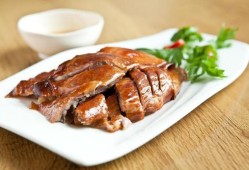 孕期吃鹅肉（产妇可以吃烧鹅吗？烧鹅有哪些营养呢）