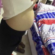 怀孕20周胎儿图（我怀孕20周了有时候肚子会突然鼓起一个小包，是宝宝在玩吗）