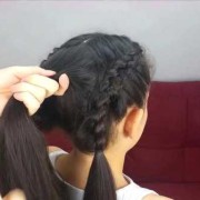 长发宝宝怎么扎简单好看,胎儿在长头发时孕妇有什么反应