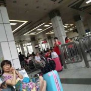 孕妇坐高铁可以人工安检吗？孕妇坐高铁要注意什么,孕妇坐高铁对胎儿有影响吗知乎