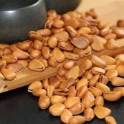 孕期可以吃松子吗（四种坚果孕妇坚决不能吃）
