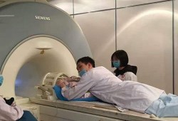 婴儿做磁共振怎么做,什么是胎儿磁共振检查