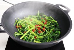 备孕期间能吃菠菜吗（备孕期间能吃菠菜吗）