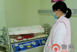 怀孕期间宝宝缺氧有什么症状（宝宝缺氧会有什么症状啊？怀孕八个月多了，到底怎么调理合适呢）