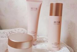 适合孕期使用的护肤品（适合孕期使用的护肤品品牌）