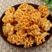 怀孕期间能吃南瓜吗（怀孕四个多月的孕妇能吃零食南瓜酥吗）