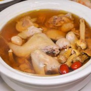 孕期乳鸽汤（孕期乳鸽汤怎么做）