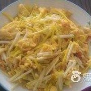 怀孕七个月了，想吃蒜苗炒粉丝，能吃蒜苗吗,孕期能吃蒜苗吗?