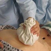 哺乳期乳房胀痛，请问能热敷吗,屁股热敷影响胎儿吗视频