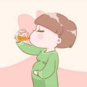怀孕后一直想喝水是怎么回事啊,孕期特别爱出汗怎么回事