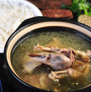 孕期吃鸭子（月子里能吃鸭肉么）