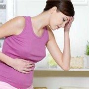 孕期腹部痉挛（孕期腹部痉挛的表现）