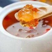 孕期可以吃桃胶吗（桃胶来月经可以吃吗）
