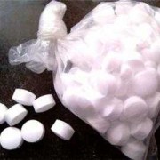 怀孕期间能不能闻樟脑丸的味道,孕妇闻了樟脑丸对胎儿的影响