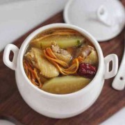 怀孕期间，可以喝鸡汤吗,孕期喝鸡汤好吗有营养吗