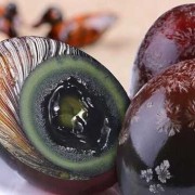 孕妇能不能吃松花蛋,孕期能吃皮蛋吗?