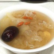 孕妇能吃莲子银耳雪梨汤吗,孕期可以吃莲子汤吗