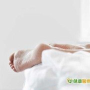 孕期手脚抖（宝宝脚抖动什么情况）