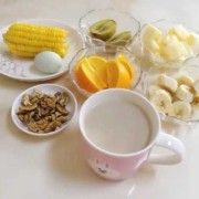 孕期第一个月吃什么好（孕期第一个月吃什么好消化）