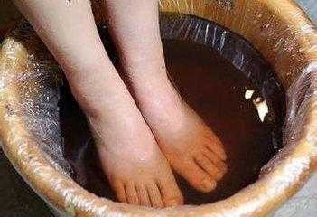 孕妇泡脚对胎儿的坏处(泡脚的好坏处) 第2张 孕妇泡脚对胎儿的坏处(泡脚的好坏处) 第2张
