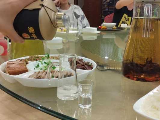 炒菜放酒孕妇能吃吗?会不会影响胎儿生长发育,怀孕期间喝酒了对胎儿有影响吗咳嗽药 第1张 炒菜放酒孕妇能吃吗?会不会影响胎儿生长发育,怀孕期间喝酒了对胎儿有影响吗咳嗽药 第1张