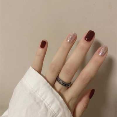 孕期美甲(孕妇可以做指甲油吗) 第3张 孕期美甲(孕妇可以做指甲油吗) 第3张