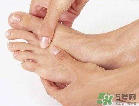 怀孕晚期的孕妇,经常腿麻脚麻是怎么回事呢,孕期腿麻是什么原因引起 第1张 怀孕晚期的孕妇,经常腿麻脚麻是怎么回事呢,孕期腿麻是什么原因引起 第1张