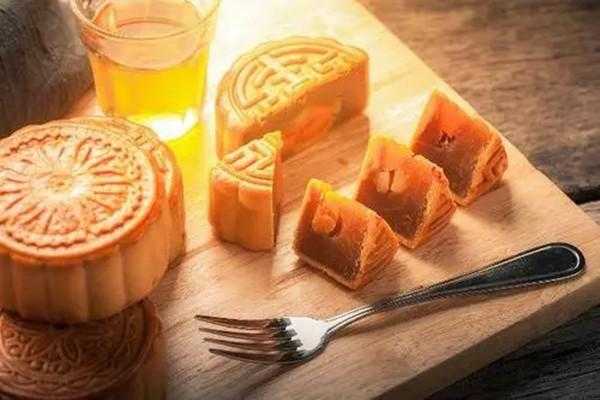 孕期可以吃月饼吗(孕期可以吃月饼吗晚期) 第1张 孕期可以吃月饼吗(孕期可以吃月饼吗晚期) 第1张