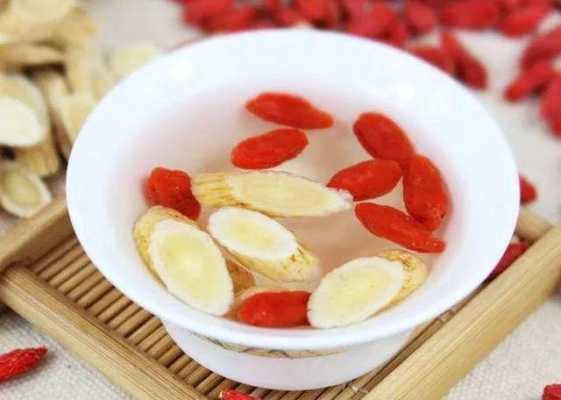孕期可以喝黄芪水吗(黄芪是保胎还是滑胎的) 第1张 孕期可以喝黄芪水吗(黄芪是保胎还是滑胎的) 第1张