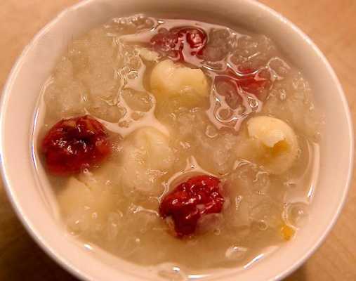 银耳怎么炖适合孕妇吃,孕期银耳红枣汤能吃吗 第2张 银耳怎么炖适合孕妇吃,孕期银耳红枣汤能吃吗 第2张