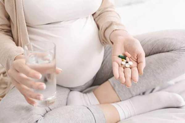 孕期下面疼(孕妇可以用淡盐水洗下身吗?还有其他方法么) 第1张 孕期下面疼(孕妇可以用淡盐水洗下身吗?还有其他方法么) 第1张
