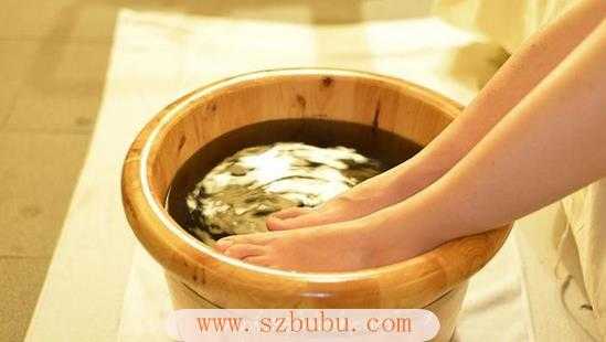 孕期可以用艾叶泡脚吗(孕妇能用艾草泡脚吗) 第3张 孕期可以用艾叶泡脚吗(孕妇能用艾草泡脚吗) 第3张