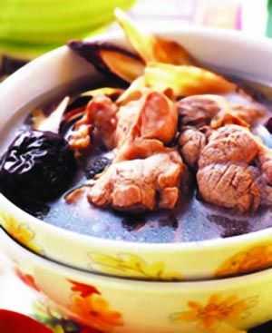 孕期板蓝根（怀孕8个月的孕妇感冒了，能喝板蓝根吗）  第2张