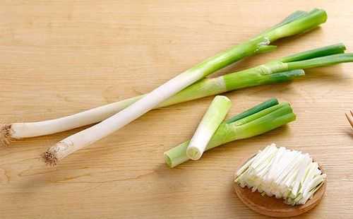 孕期能吃葱（孕期能吃葱吗?）  第3张