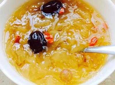 孕期银耳汤(孕妇能不能吃银耳汤) 第2张 孕期银耳汤(孕妇能不能吃银耳汤) 第2张