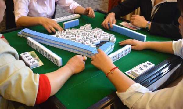孕期打麻将(孕妇能开空调睡麻将席不) 第1张 孕期打麻将(孕妇能开空调睡麻将席不) 第1张