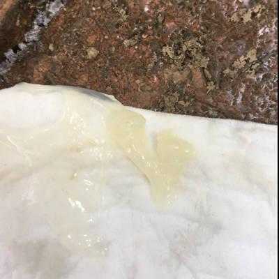 孕期胶状白带(怀孕8周大便之后流出一根粘稠状的白带啥情况) 第1张 孕期胶状白带(怀孕8周大便之后流出一根粘稠状的白带啥情况) 第1张