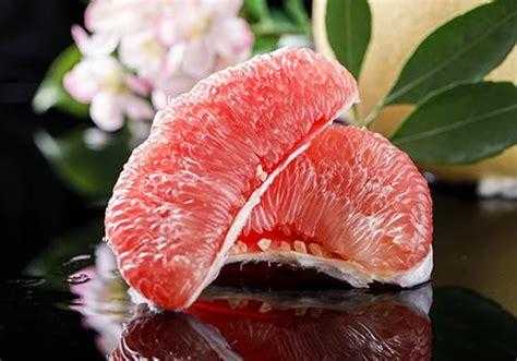 孕期吃红柚好还是白柚？还是都不能吃,怀孕吃柚子对胎儿好吗?  第1张