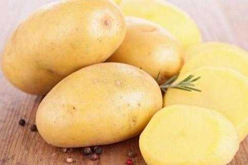 怀孕吃土豆对胎儿好吗（宝宝超爱吃土豆，请问土豆吃多了好不好）  第1张