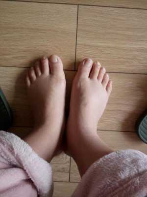 买鞋子要比脚长大多少呢,孕期脚长大了,生了小孩会恢复吗  第2张