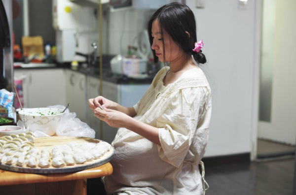 怀孕在家做什么好?适合孕妇做的家务有哪些,孕期能干什么工作 第1张 怀孕在家做什么好?适合孕妇做的家务有哪些,孕期能干什么工作 第1张