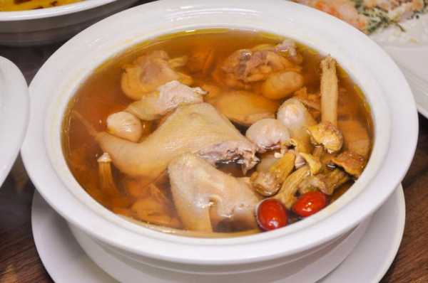 孕期乳鸽汤（孕期乳鸽汤怎么做）  第3张