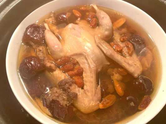 孕期能吃鸽子汤吗(孕妇吃的鸽子汤怎么炖比较好呢?我都不太懂这些的,只能多问了) 第1张 孕期能吃鸽子汤吗(孕妇吃的鸽子汤怎么炖比较好呢?我都不太懂这些的,只能多问了) 第1张