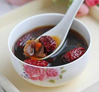 孕期可以喝生姜水吗(生姜红枣水孕妇能喝吗?生姜红枣水主要作用是什么) 第2张 孕期可以喝生姜水吗(生姜红枣水孕妇能喝吗?生姜红枣水主要作用是什么) 第2张