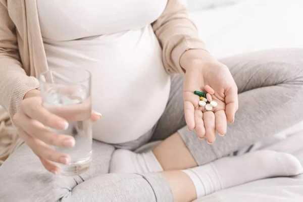 孕妇吃药对胎儿有什么影响,受孕期间吃药有影响吗女性 第1张 孕妇吃药对胎儿有什么影响,受孕期间吃药有影响吗女性 第1张