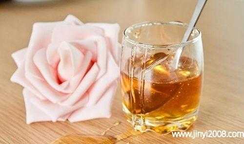 怀孕期能喝蜂蜜水吗(喝酒之后可以喝蜂蜜水吗) 第1张 怀孕期能喝蜂蜜水吗(喝酒之后可以喝蜂蜜水吗) 第1张