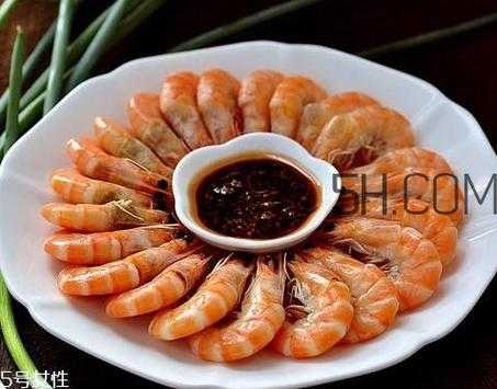 孕中期吃虾对胎儿好吗（孕妇适合怎么吃虾）  第3张